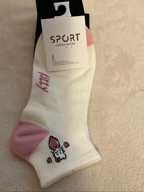Sporto White Ankle Socks with Pink Heel, Toe and Bunny Accent